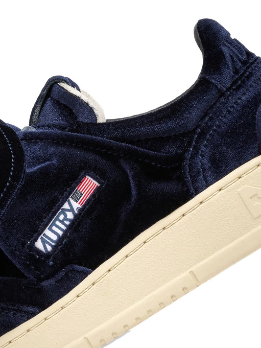AUTRY SNEAKERS MEDALIST VELLUTO BLUE