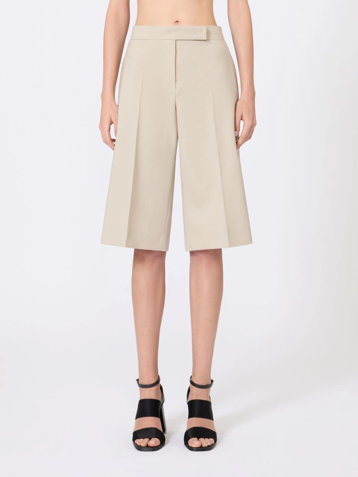 MAX MARA SFILATA BERMUDA UMILE GREGGIO
