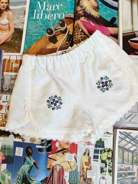 ORSINA SHORTS BIANCO RICAMATO