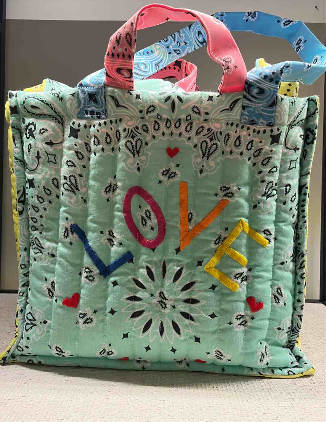 CALL IT BY YOUR NAME BORSA CABAS MIDDLE "LOVE" MINT