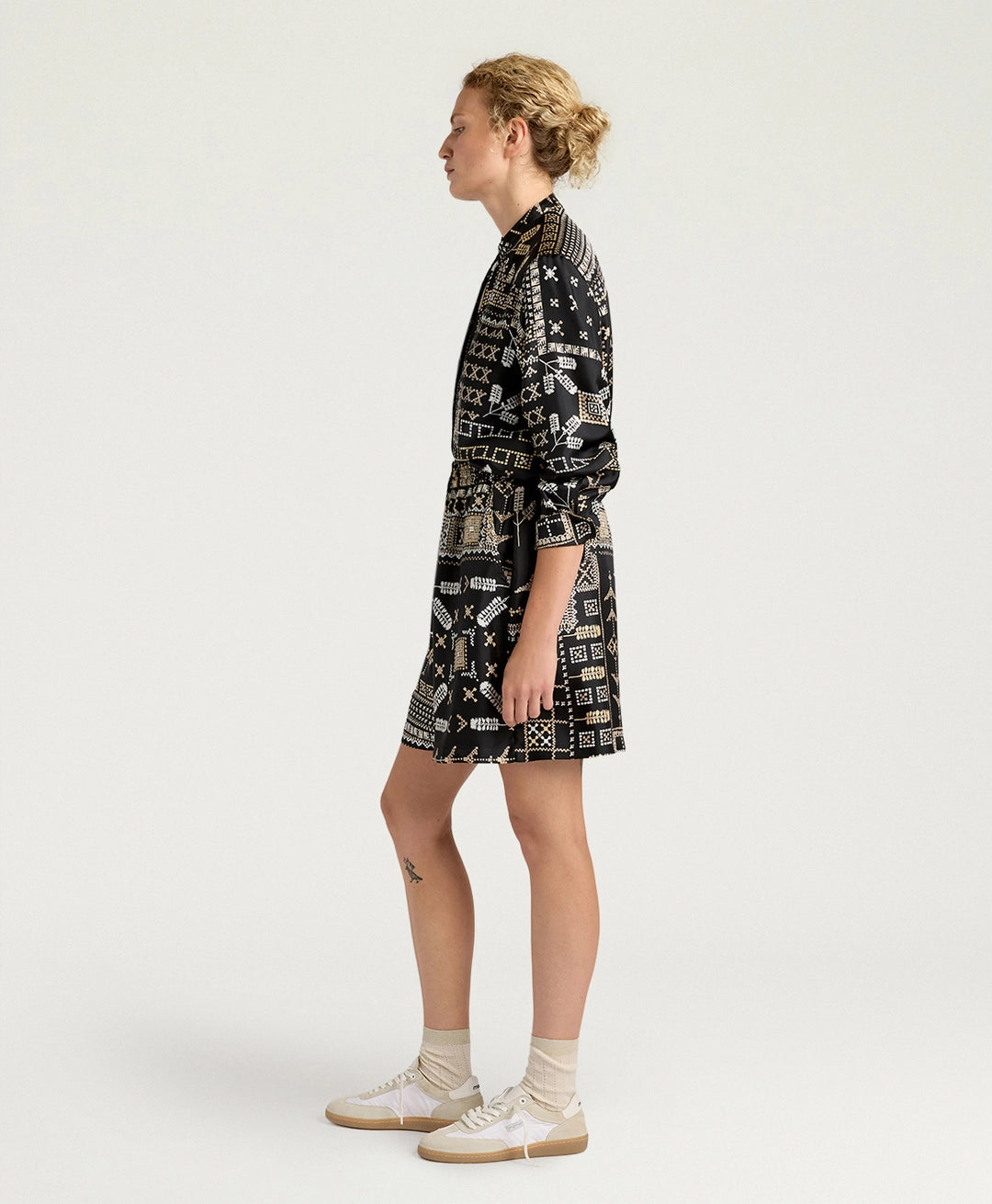 MOMONI' SHORT TUMBLE BLACK