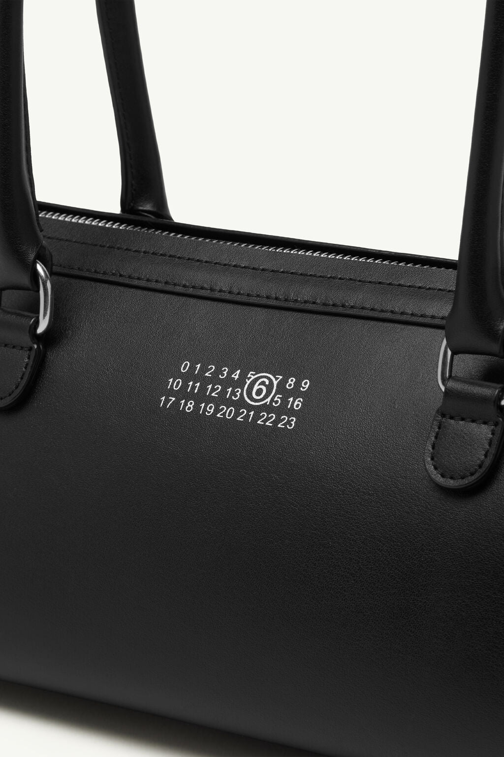 MM6 MAISON MARGIELA BORSA SPALLA MEDIUM BLACK