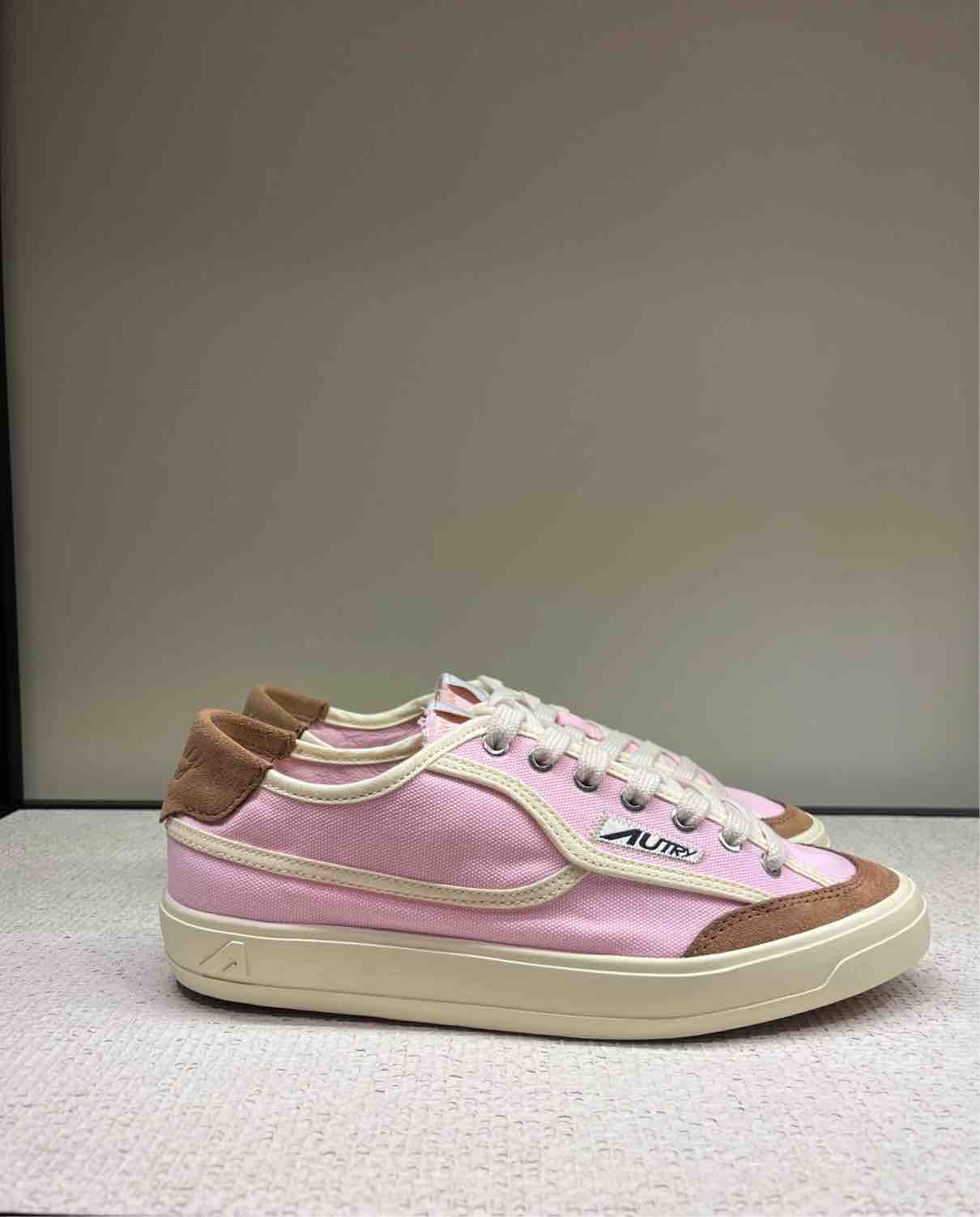 AUTRY SNEAKERS WINDSCAPE LOW FAIRYTALE