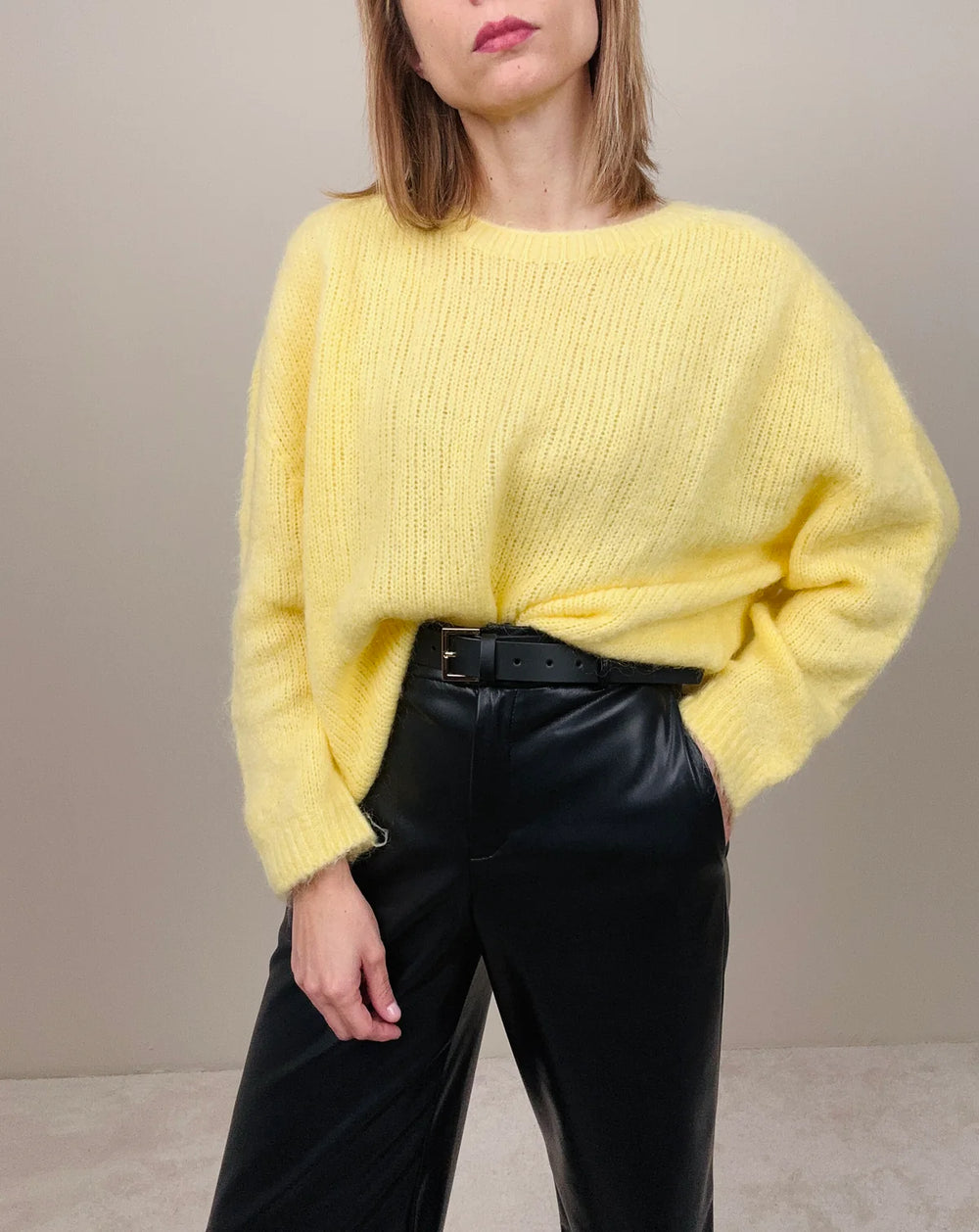 CROCHE' MAGLIONE GIROCOLLO GIALLO