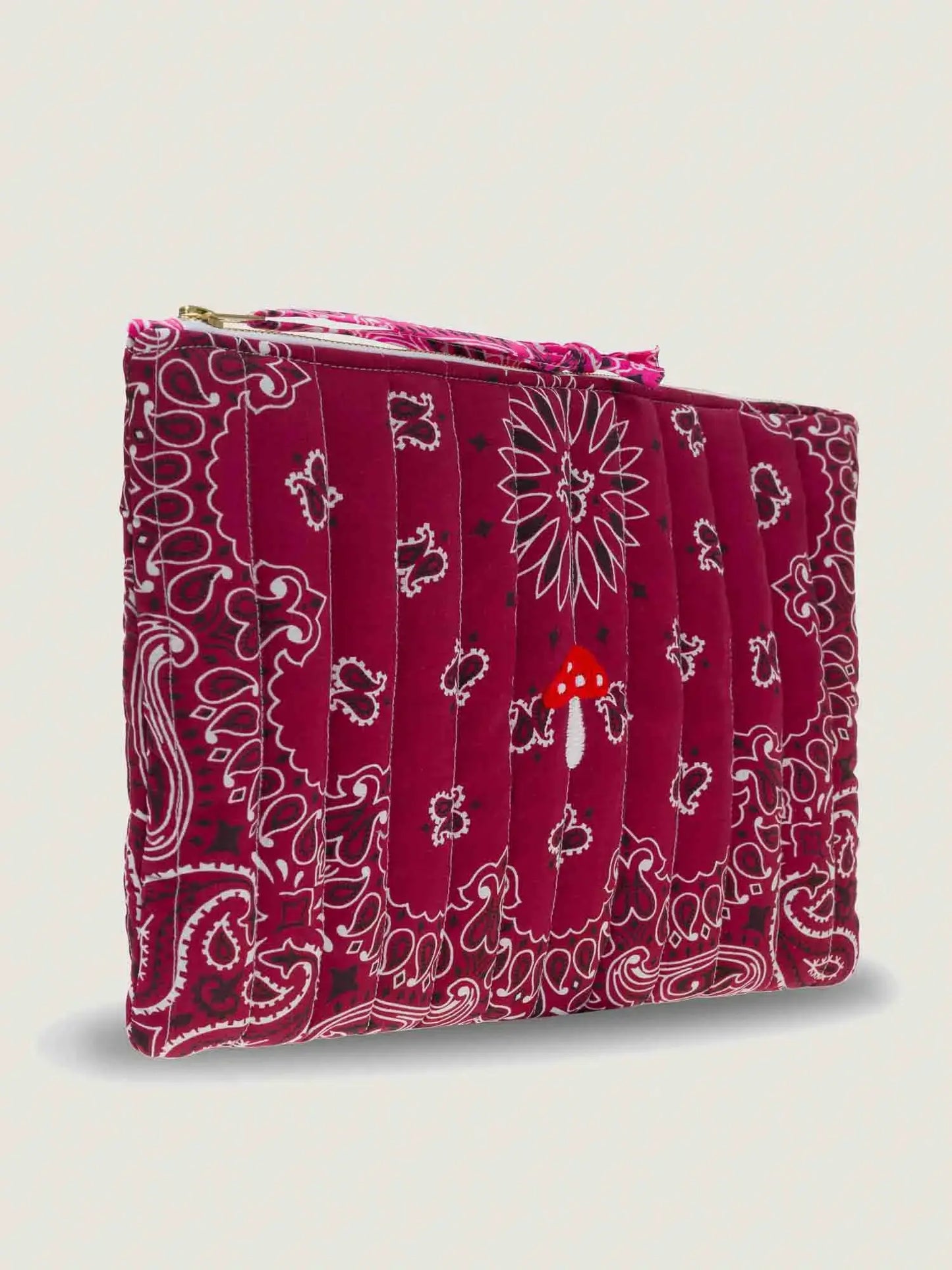 CALL IT YOUR BY NAME POCHETTE FUXIA "FUNGO"