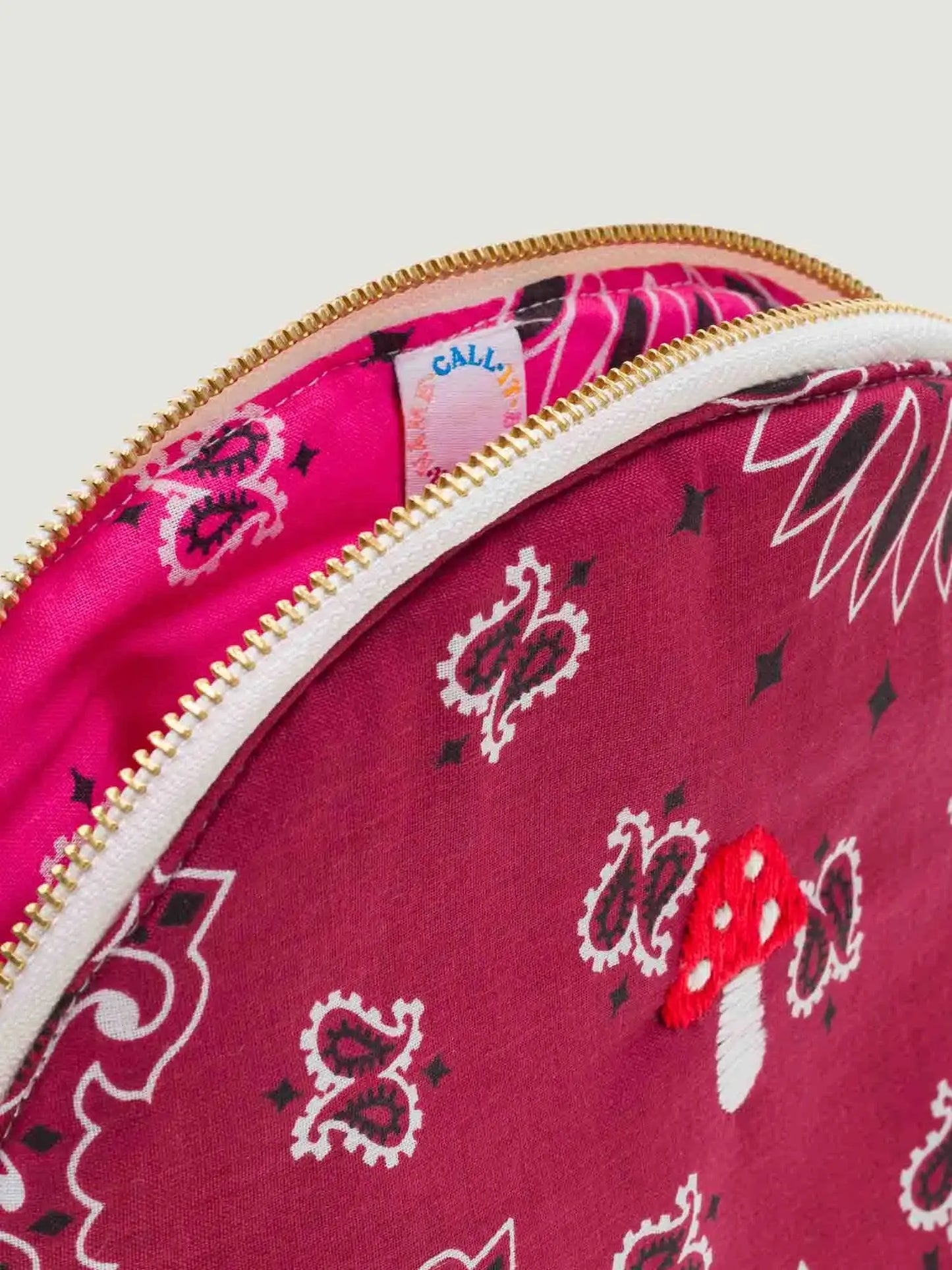 CALL IT YOUR BY NAME TROUSSE VANITY SMALL "CHAMPIGNON"