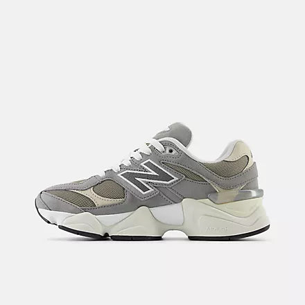 NEW BALANCE SNEAKERS 9060 GRIGIO